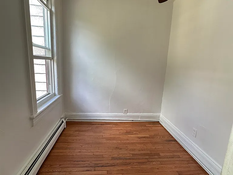 41 Garrison Ave #2 — Photo 8