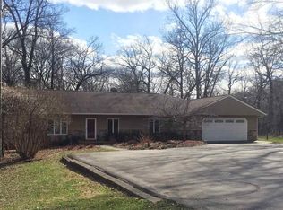 2690 Newport Rd NE, Solon, IA 52333