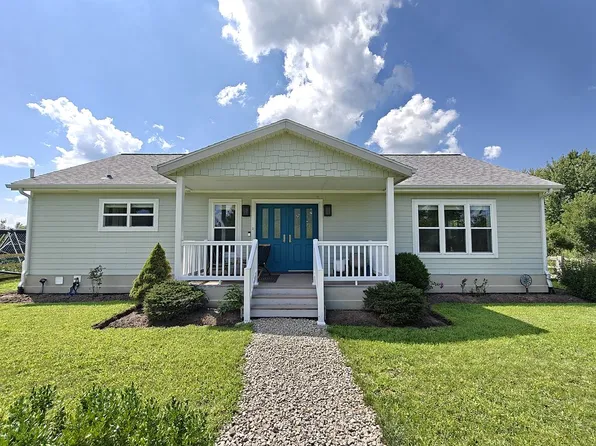 2151 185th St Unit 11, Fairfield, IA 52556