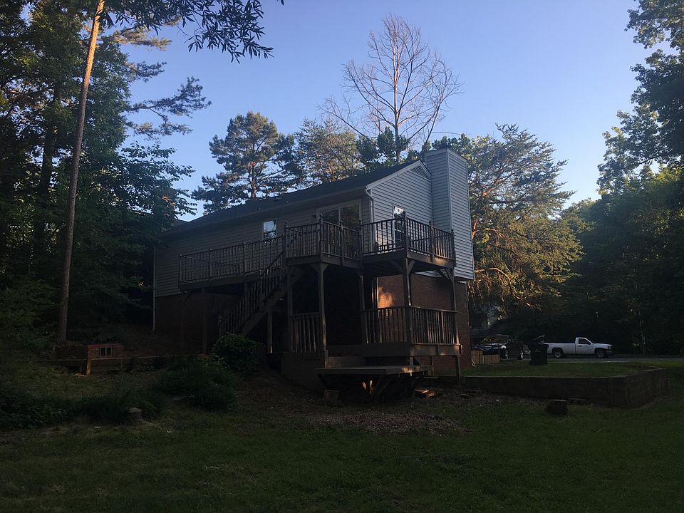 2nd image of 9301 Central Dr