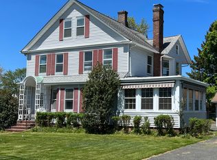 17 Demun Pl, Far Hills, NJ 07931