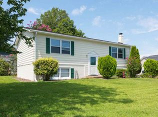 500 Camelot Dr, Charlottesville, VA