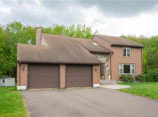 25 Paper Chas, South Windsor, CT 06074