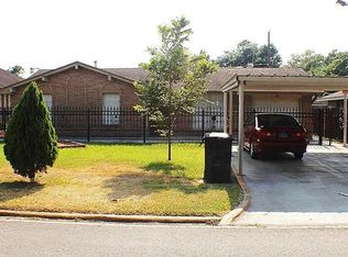9123 Rockcliff Dr, Houston, TX 77037