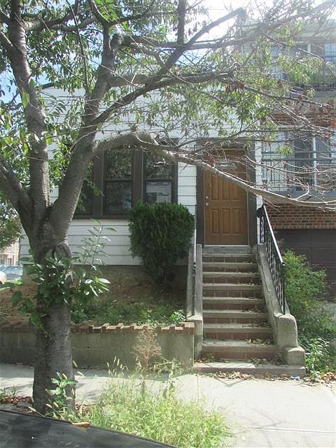 1st image of 8320 60th Ave