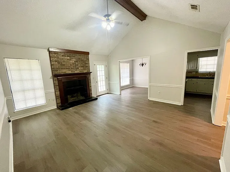 176 Bellegrove Cir — Photo 8