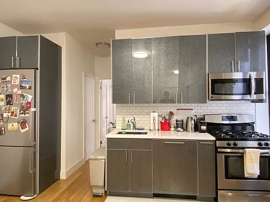 Rented by Beekman Street Realty | media 8