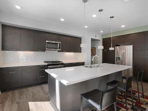 5201 Beachside Ln Unit 130, San Diego, CA 92154