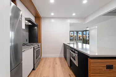 Rented by Safdie Realty Group