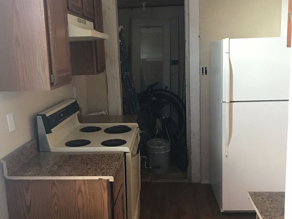 1st image of 417 Bantz Ct