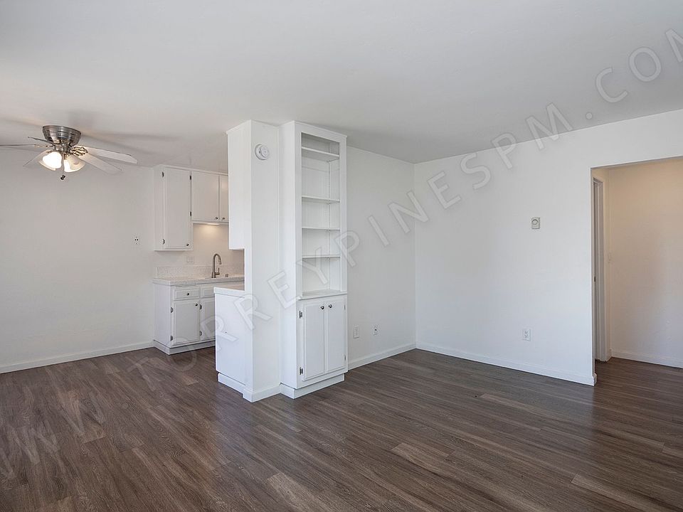 1st image of 4116 Oregon St Unit 2