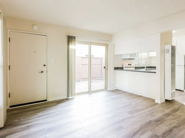 Beautiful, Quiet Community - Just Minutes from Downtown Walnut Creek