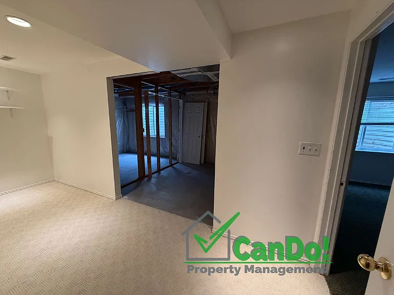 2828 Linda St — Photo 16