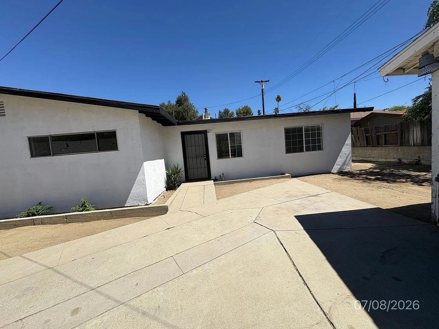478 N. Alessandro Street — Photo 1