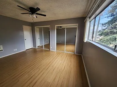 425 N Hobart Blvd — Photo 18