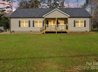 108 Sarah Ave, Newton, NC 28658
