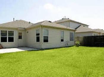 5th image of 2806 Foster Hill Dr