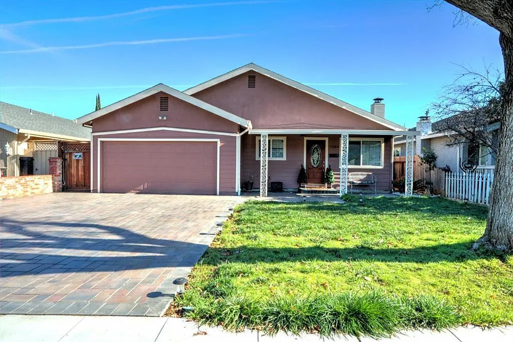 7280 Princevalle St photo 1
