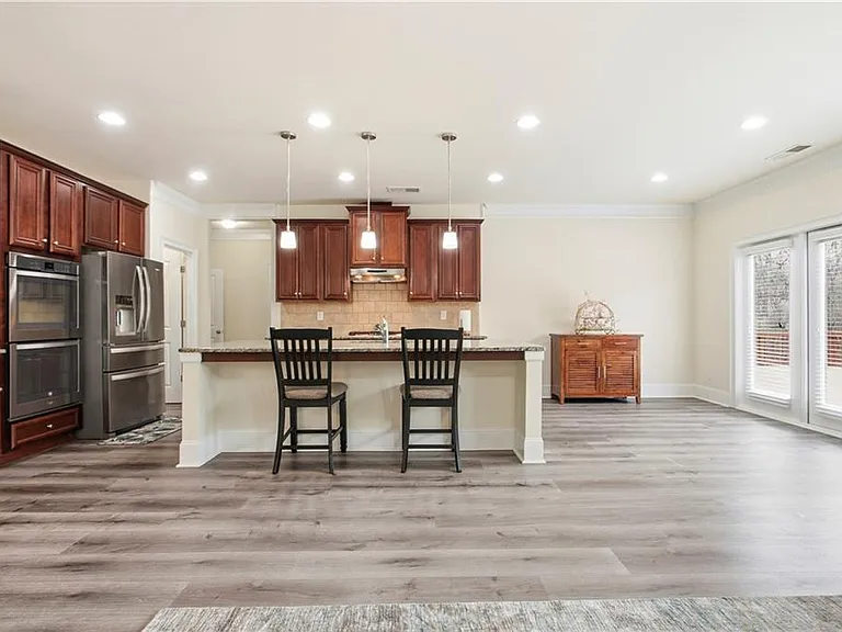 1220 Wesleyan Pl — Photo 11