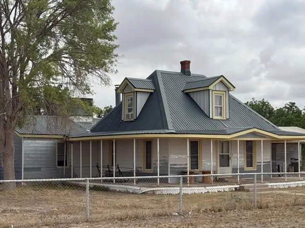 449 E 11th St, Lake Arthur, NM 88253
