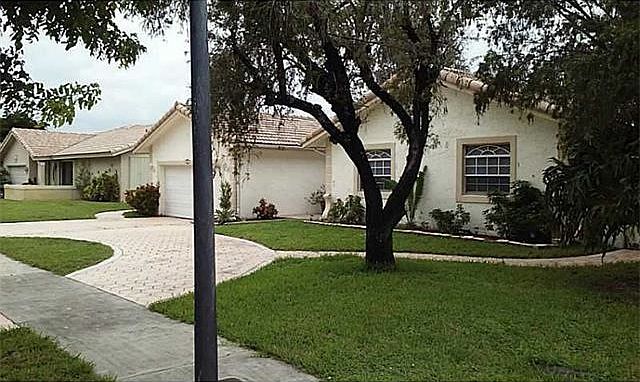 2nd image of 6023 NW 201st Ter