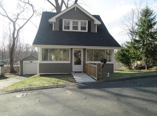 124 Birnie Rd, Longmeadow, MA 01106