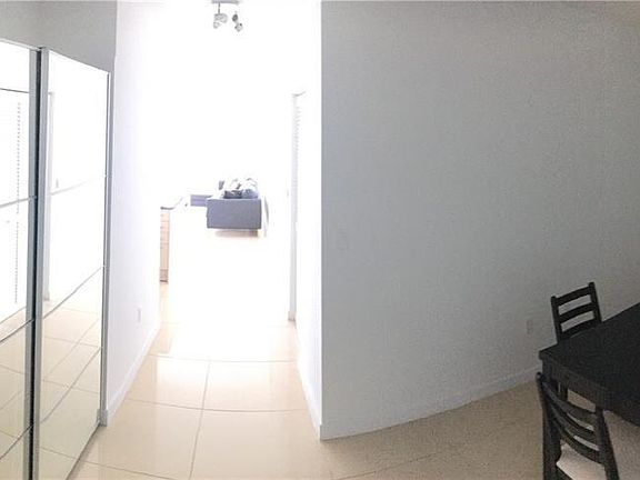 5th image of 1111 SW 1st Ave APT 3617