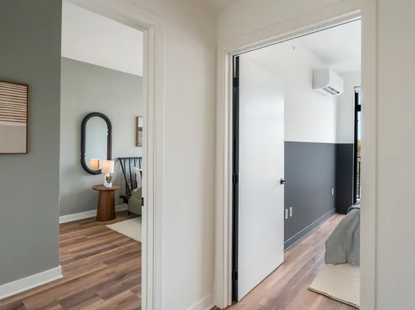 873 Communipaw Avenue image 48 of 90