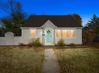 60 Prouty Ln, Worcester, MA 01602