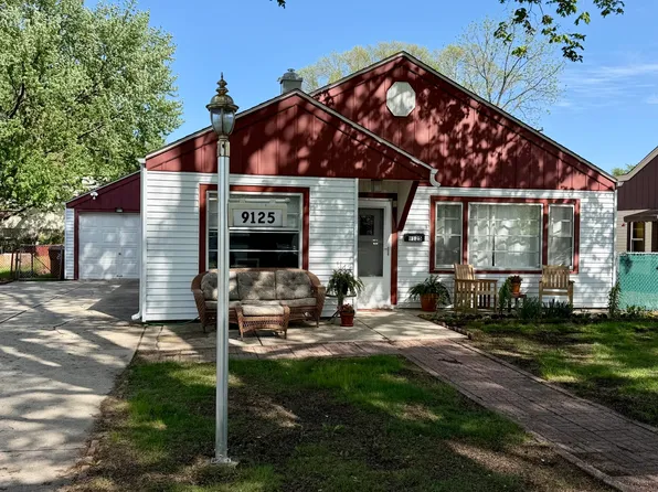 9125 S 51st Ave, Oak Lawn, IL 60453