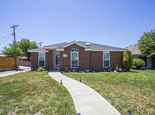 2201 Troveta Dr, Amarillo, TX 79110