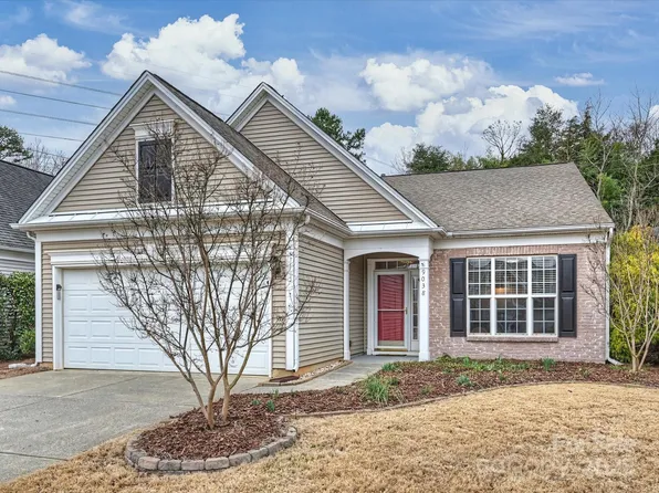 9038 Elrose Pl, Charlotte, NC 28277