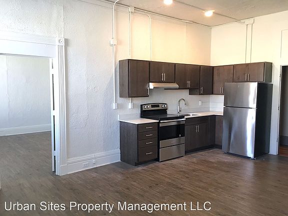 2nd image of 103 W Court St APT 402