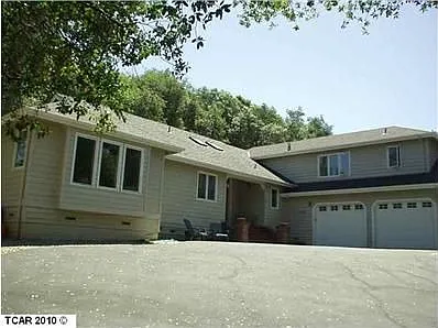 15767 Curtis Cir photo 1