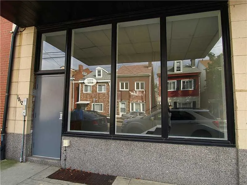 1912 Jane St APT 3 photo 1