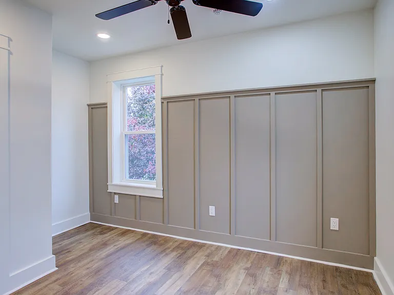 11 E Walnut St #2 — Photo 2