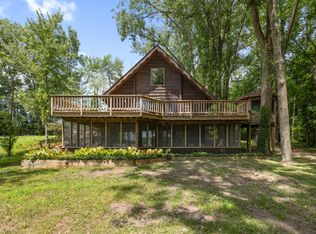 152 32nd St, Allegan, MI
