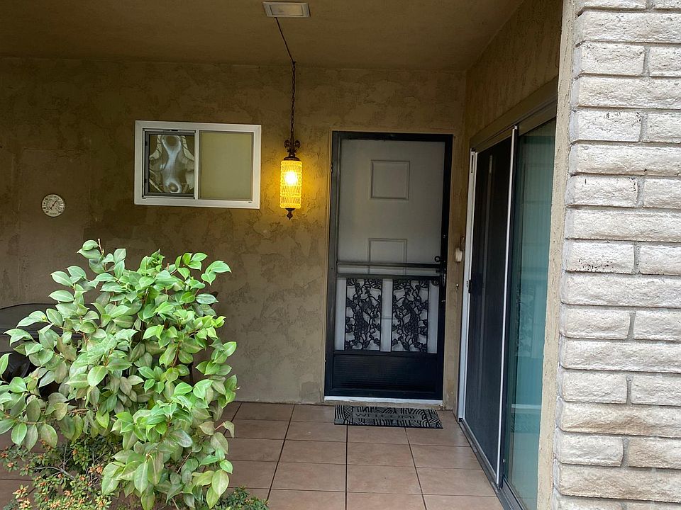 1st image of 630 W Huntington Dr #50