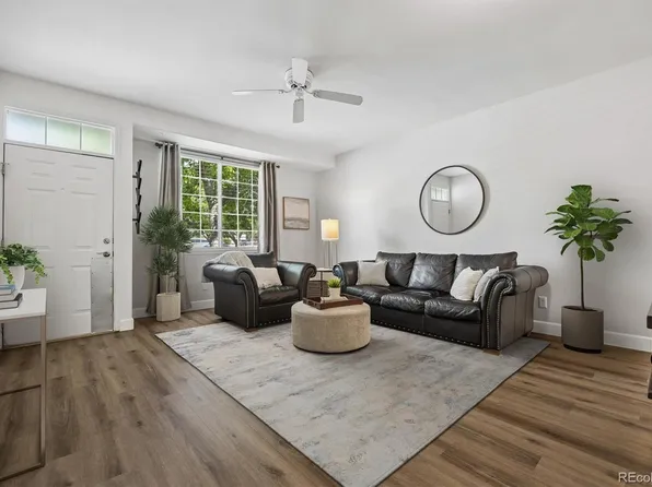 9653 W Chatfield Avenue #B, Littleton, CO 80128
