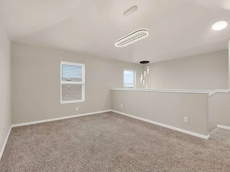 1141 Amber Lk — Photo 35