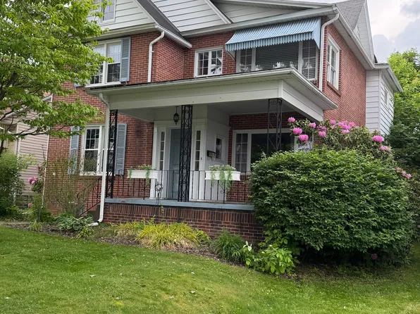 14 S State St, Dubois, PA 15801