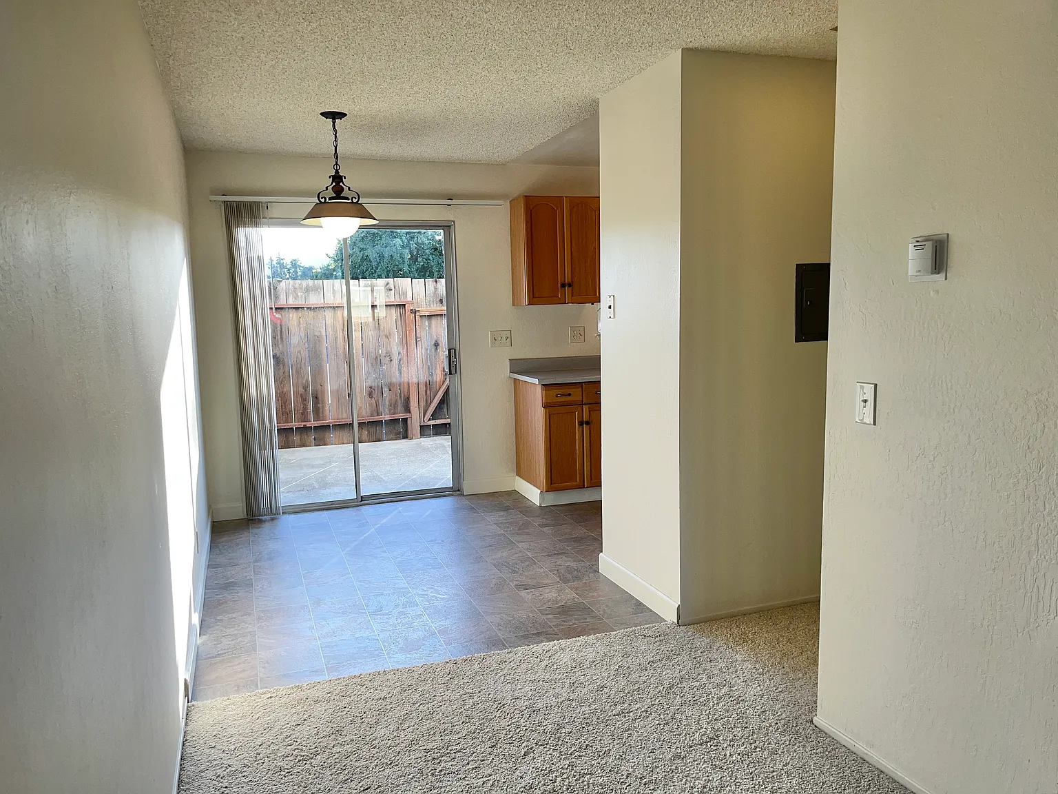 2 bed, 1.5 bath, 1000 sqft, $2,300 — Photo 1