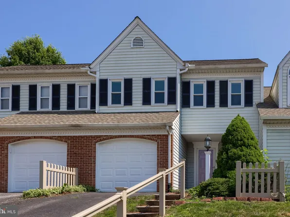 3213 Pinewyn Cir, Lancaster, PA 17601