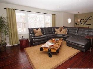 16723 Edgewood Ave, Wayzata, MN 55391