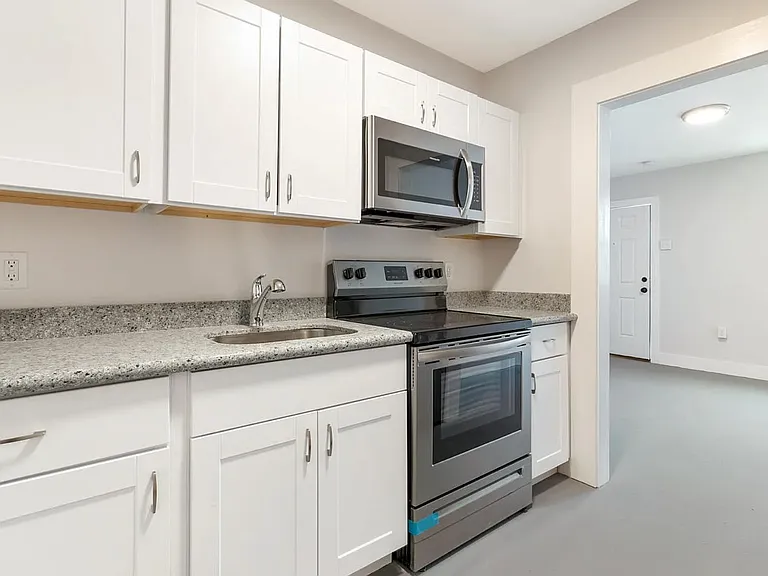 2536 Conti St — Photo 7