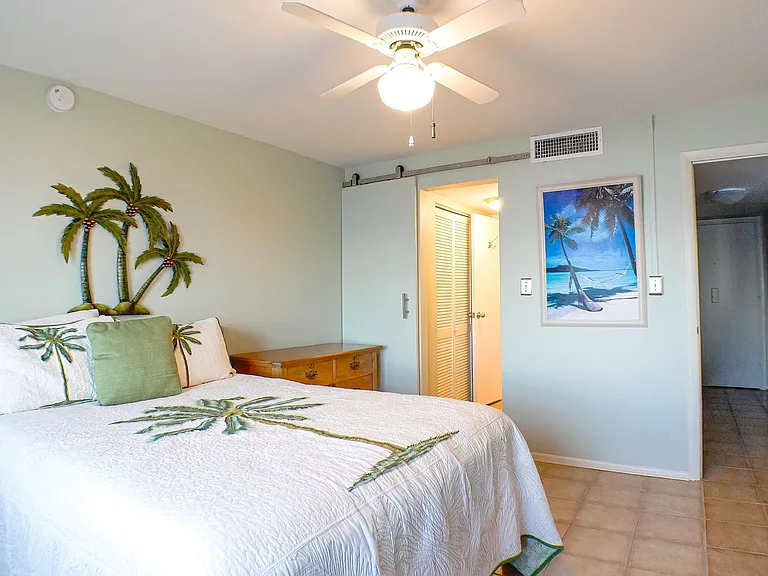 1900 Clifford St #603 — Photo 12