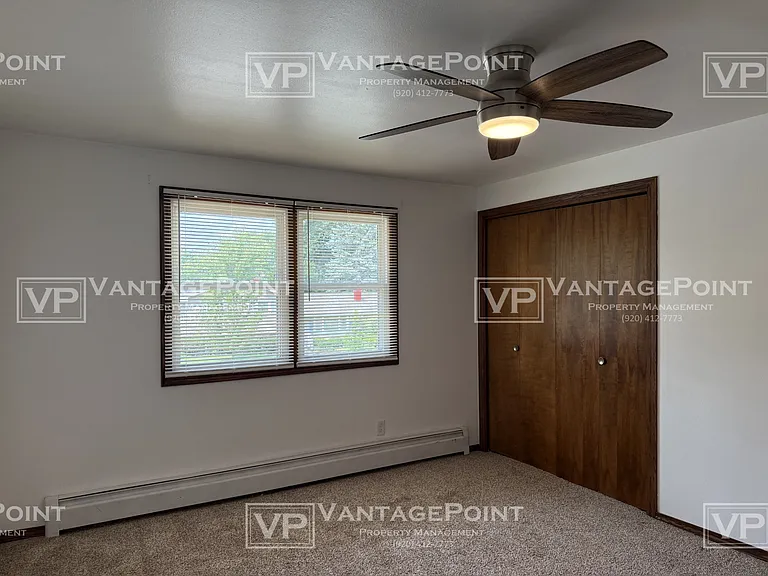 1711 Edgehill Dr — Photo 10