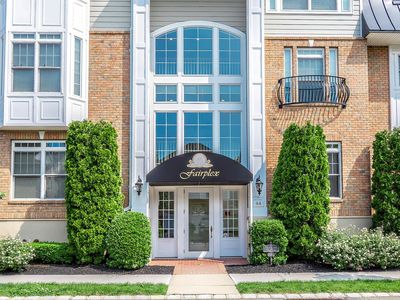 100 Shady Lane #100, Westbury, NY, 11590