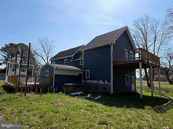 3rd image of 13310 Fitzbound Rd