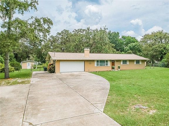 2nd image of 9535 Lakeview Dr
